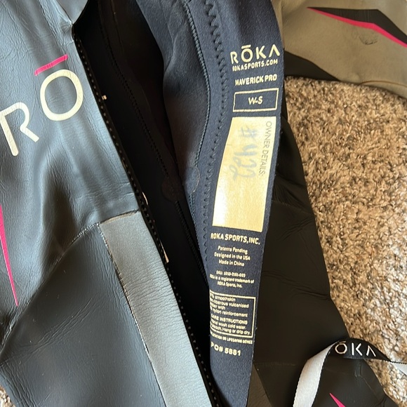 ROKA women’s SMALLmaverick pro wetsuit - Picture 3 of 4